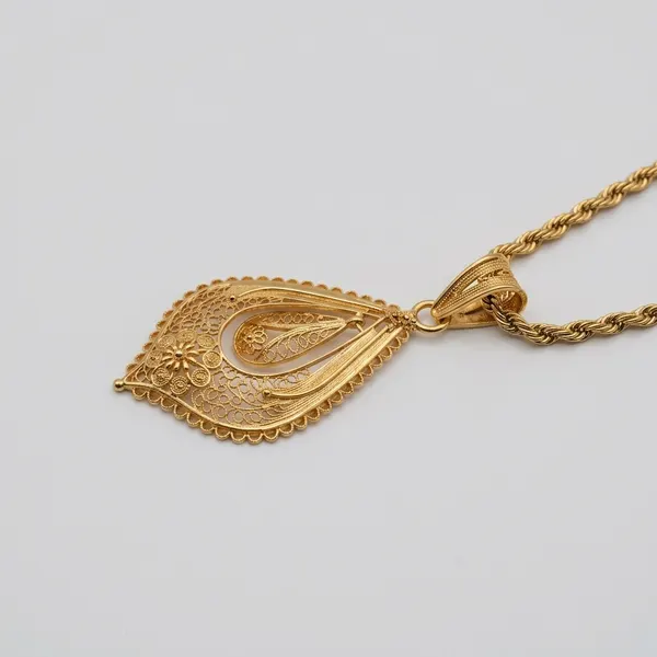 Colar Gota Filigrana