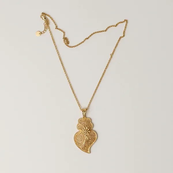 Colar Coração de Viana Flor Banhado a Ouro